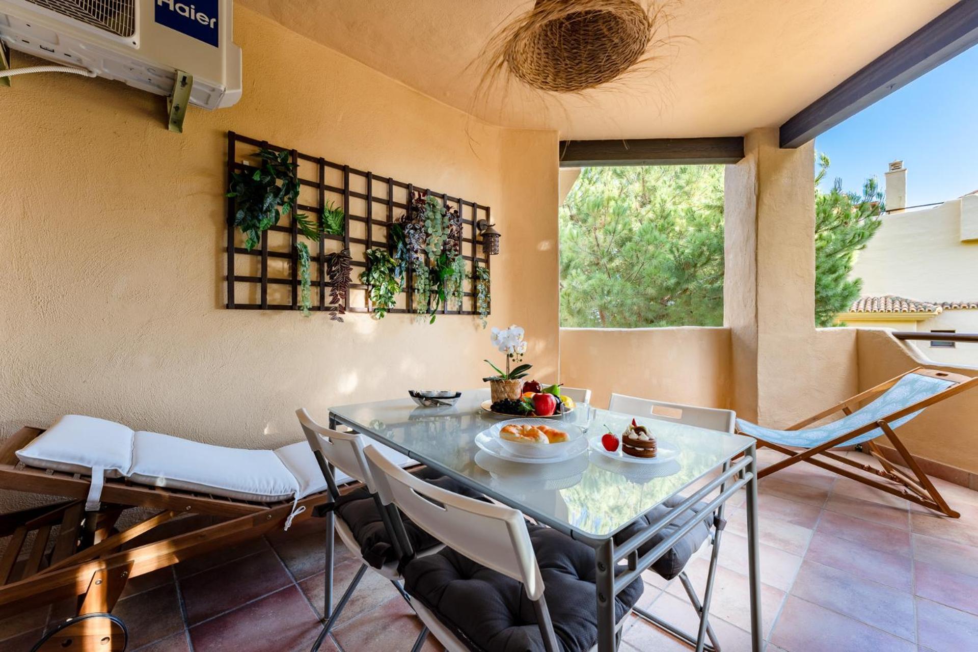 Ct 349 - Faro's Stupa Hills - Apartment